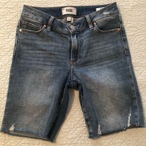 Paige Jax cut off denim shorts. Women’s size 25.